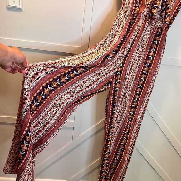 Band of Gypsies floral striped jumpsuit / romper Size Small. - Picture 6 of 9